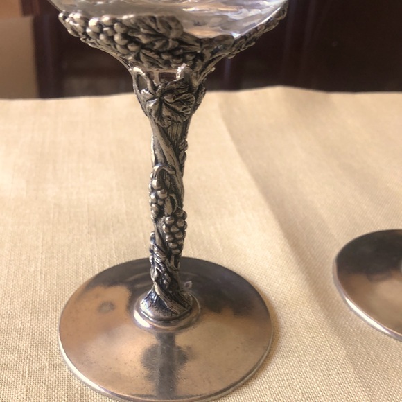 Pair of Pewter 95 Glass Goblets - Picture 2 of 6